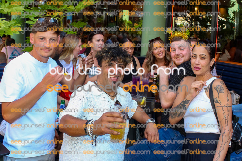 8429_AA.jpg