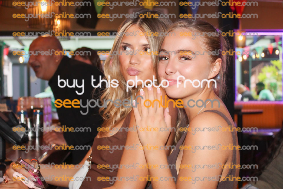 IMG_0064_S1.jpg