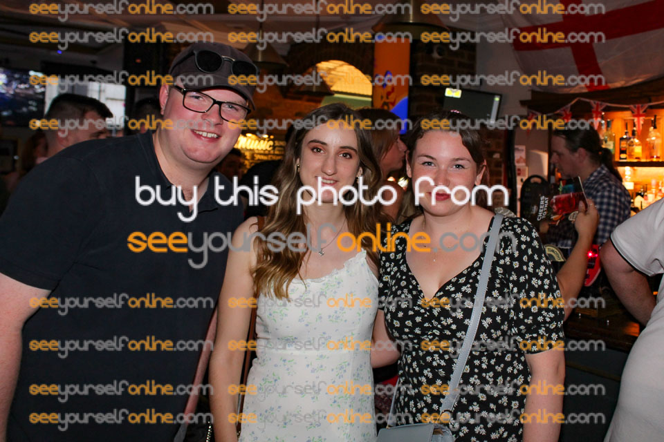 IMG_0097_S1.jpg