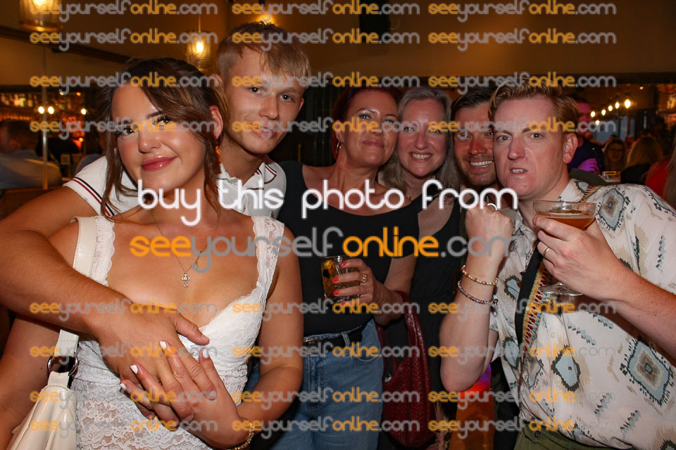 IMG_9352-NB.jpg