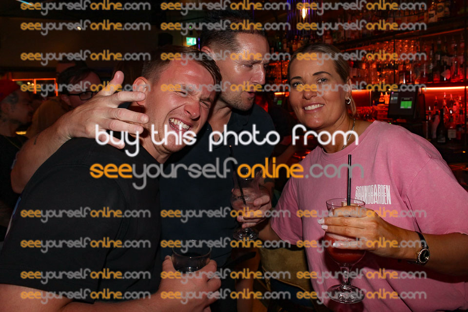 IMG_9366-NB.jpg