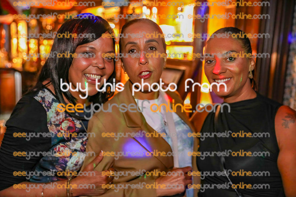 Canon-EOS-5D-Mark-IV-483-Edit.jpg