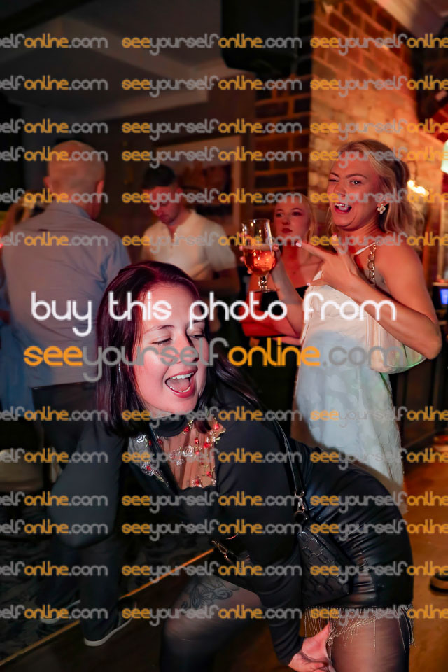 Canon-EOS-5D-Mark-IV-502-Edit.jpg
