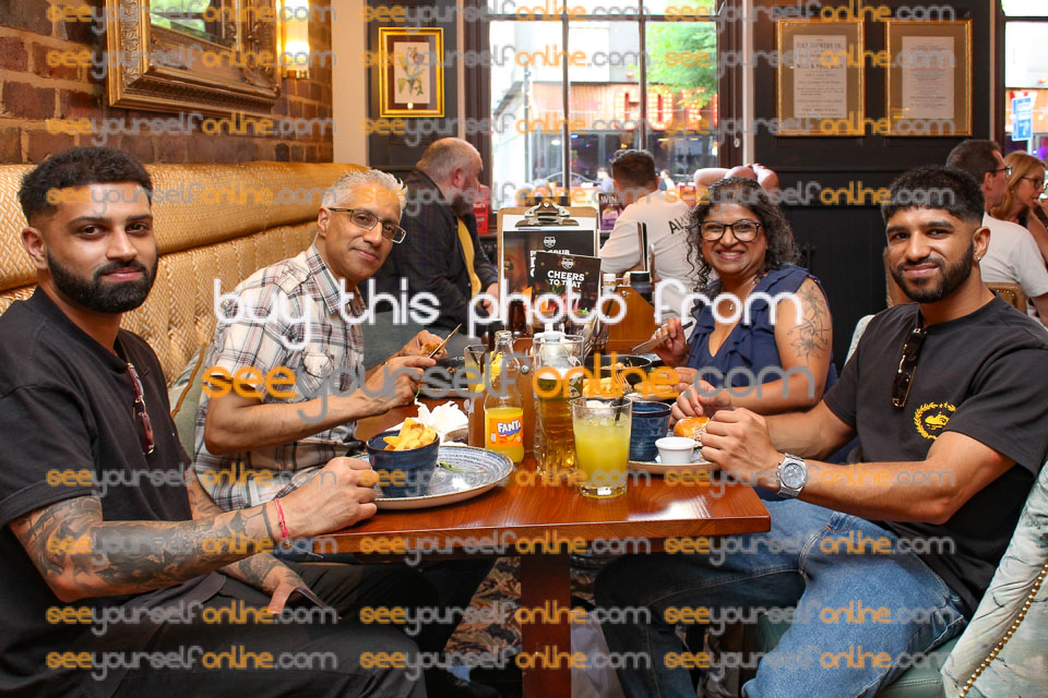 IMG_0004_Roy.jpg