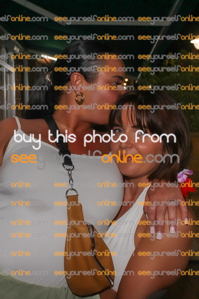 IMG_9420-NB.jpg