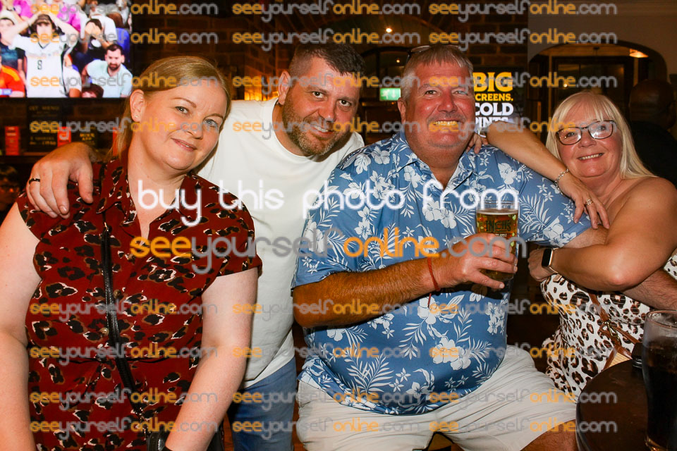 IMG_9579-NB.jpg
