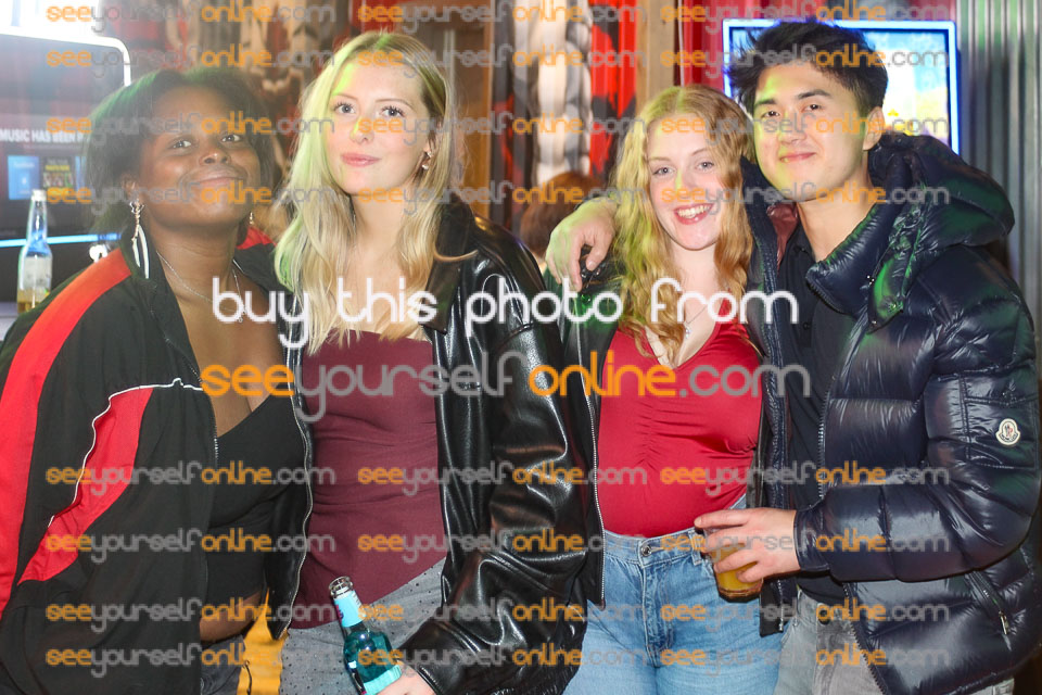 7861_AA.jpg