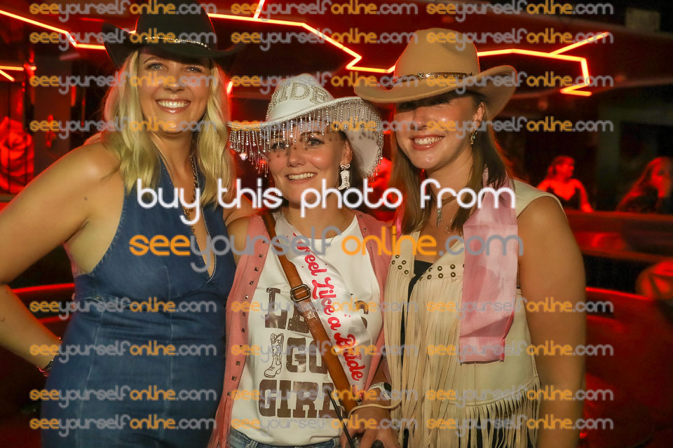 Canon-EOS-5D-Mark-IV-683.jpg