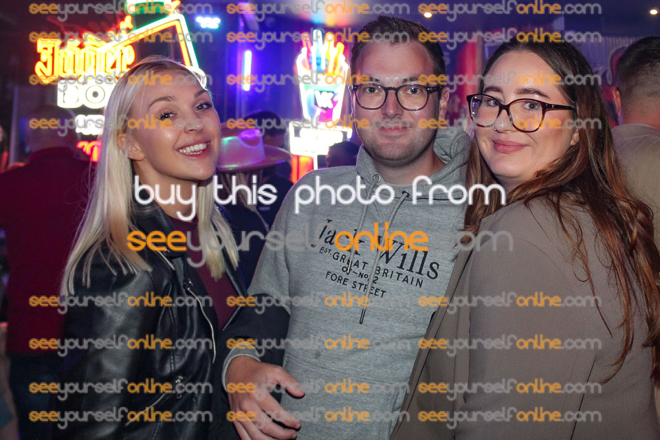 IMG_0009-NB_v1.jpg