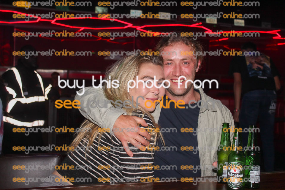 IMG_0033_S1.jpg