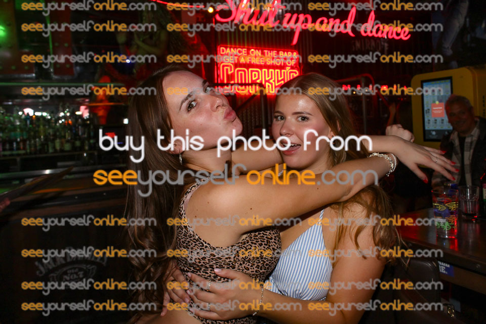 IMG_0067-NB_v1.jpg