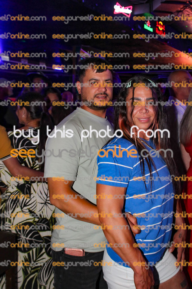 IMG_0071_S1_v1.jpg