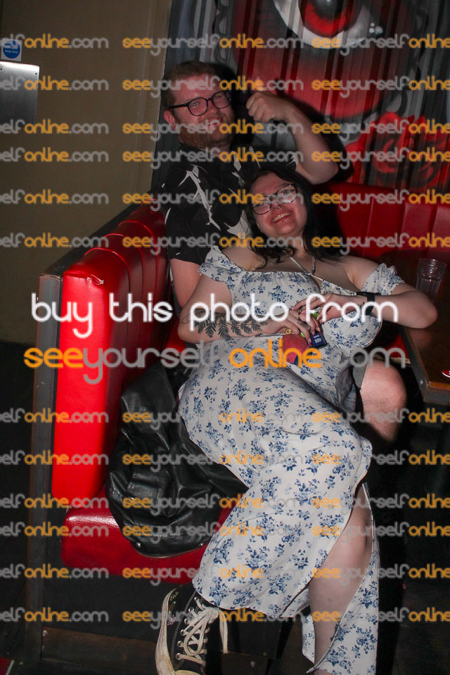 IMG_0077_S1_v1.jpg