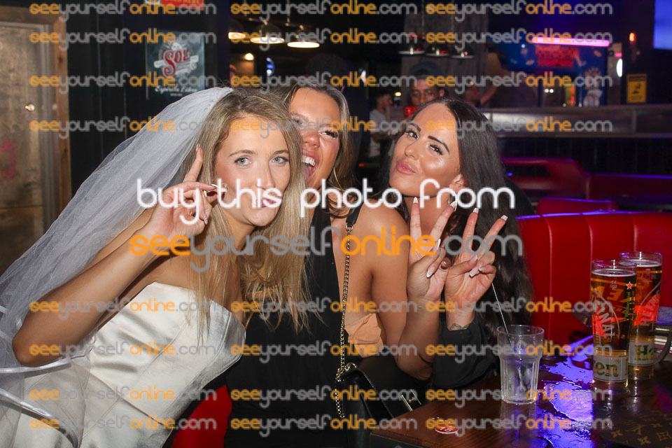 IMG_3700-M.jpg