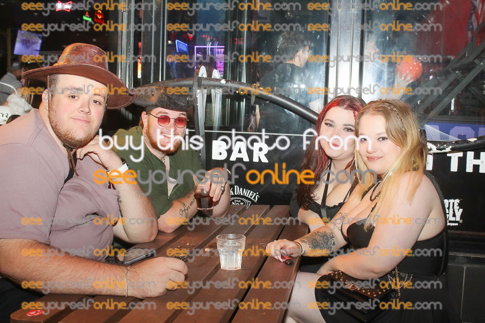 IMG_3703-M.jpg