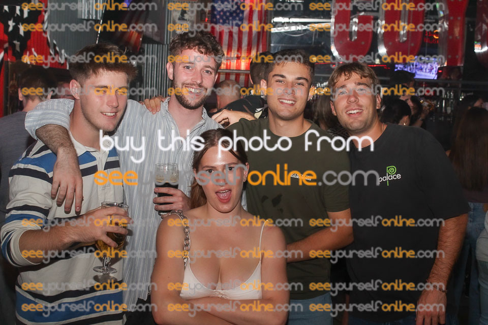 IMG_3713-M_v1.jpg