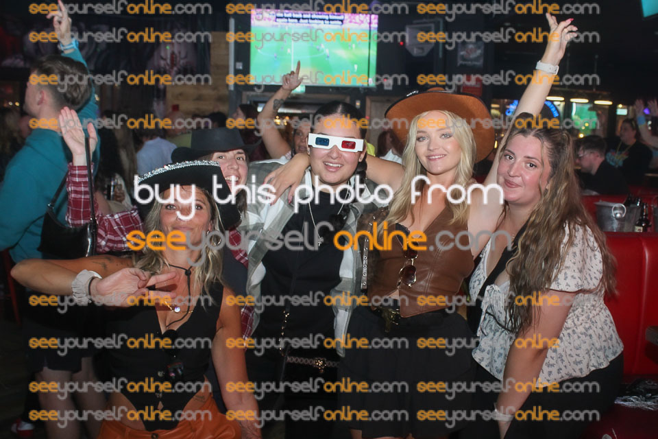 IMG_4046_Roy.jpg