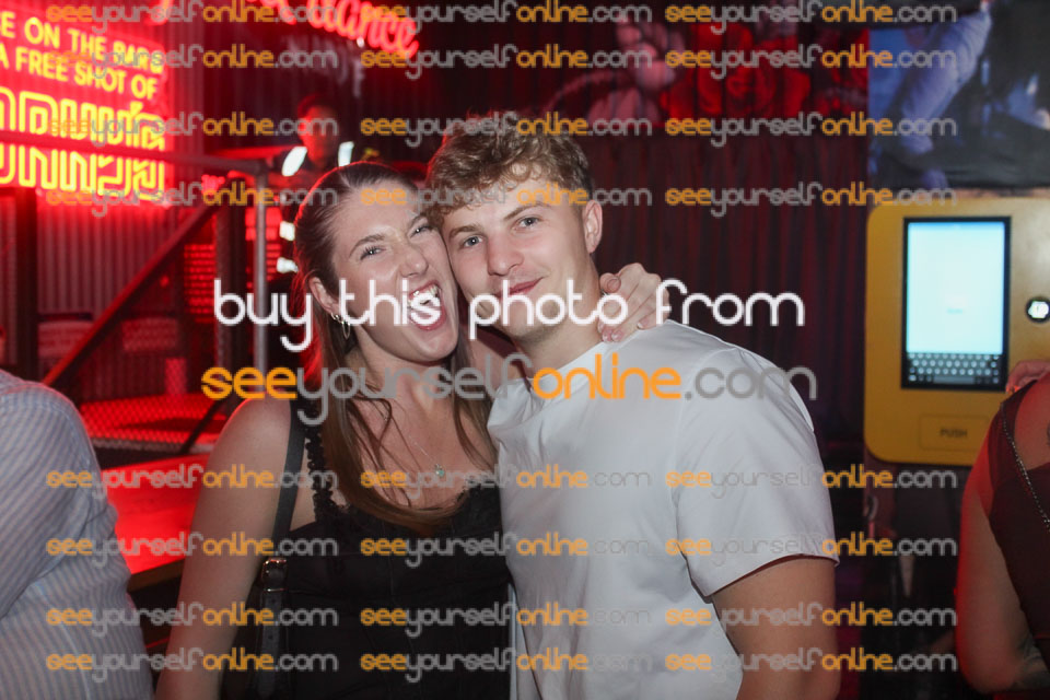 IMG_4624_Roy.jpg