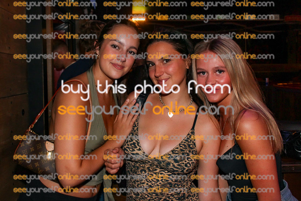 IMG_8637-NB.jpg