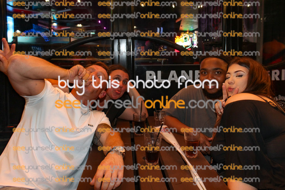 IMG_9379-NB.jpg