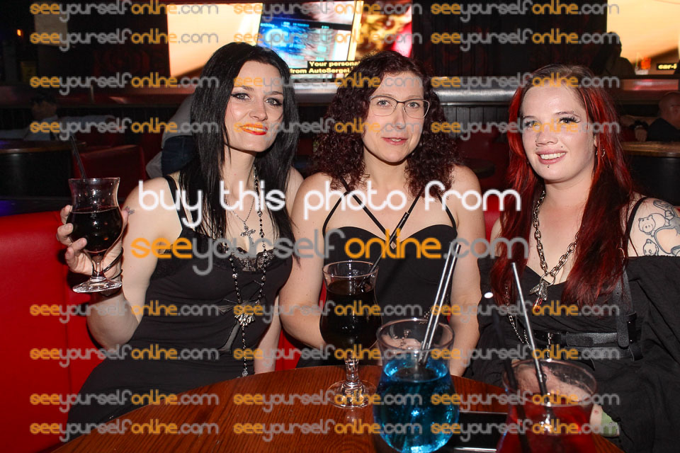 IMG_9390-NB.jpg