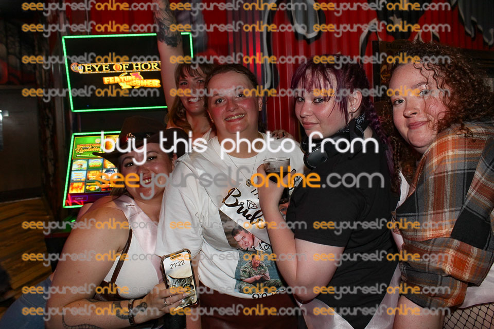 IMG_9519-NB.jpg