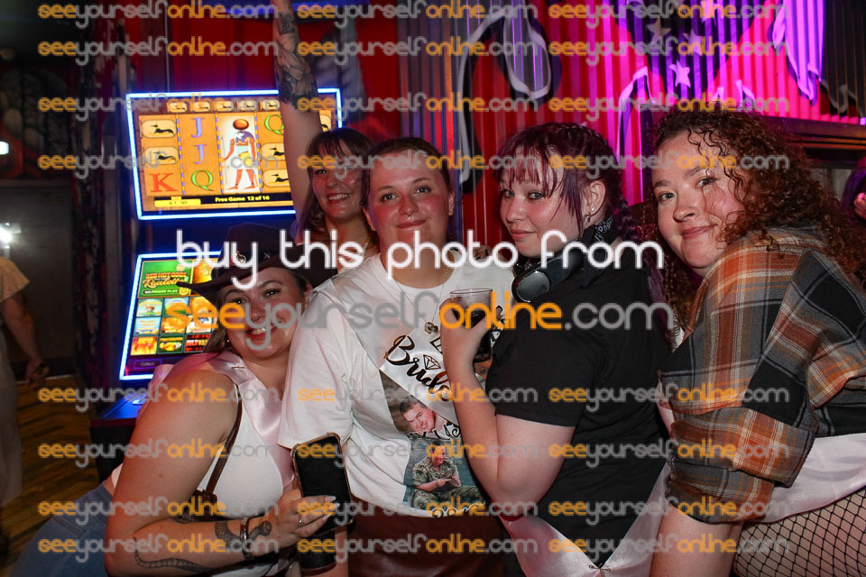 IMG_9520-NB.jpg