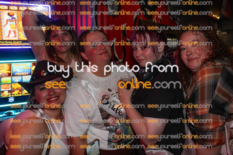 IMG_9521-NB.jpg