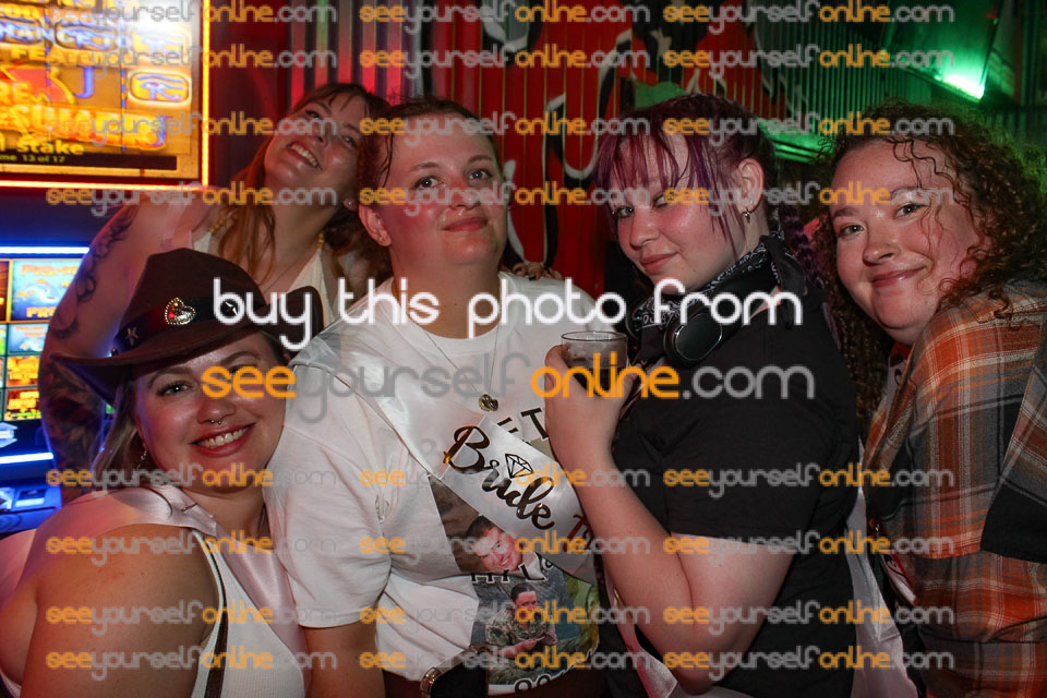 IMG_9522-NB.jpg