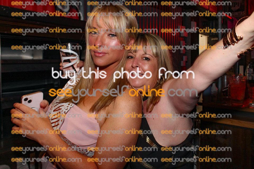 IMG_9526-NB.jpg