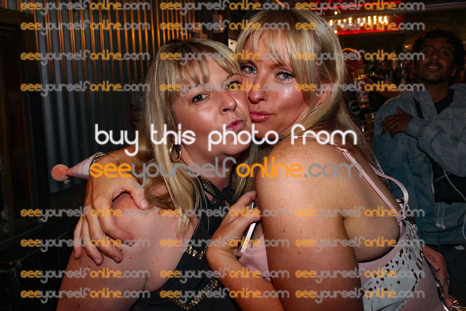 IMG_9527-NB.jpg