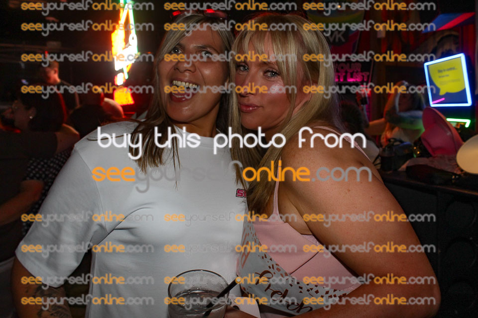 IMG_9530-NB.jpg
