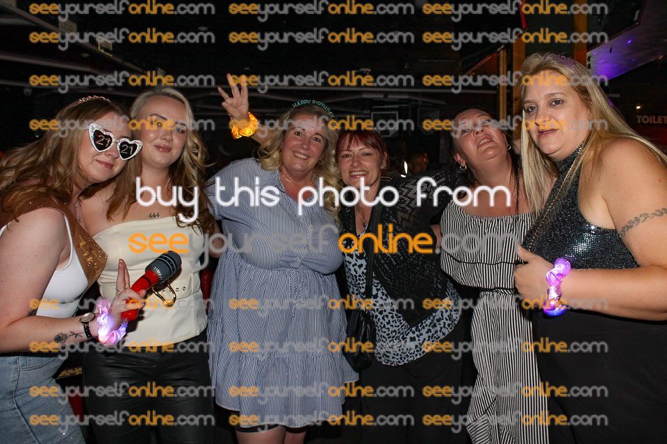 IMG_9543-NB.jpg