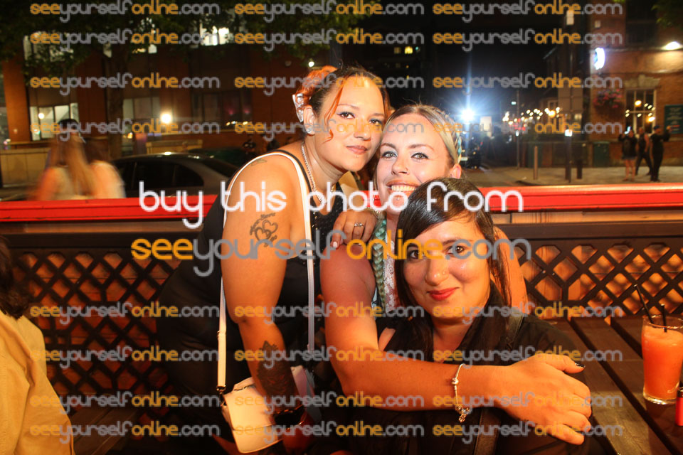 IMG_9943-NB.jpg