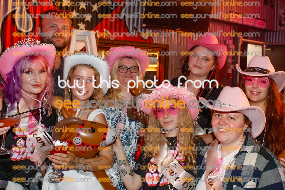 _MG_0033_E_v1.jpg
