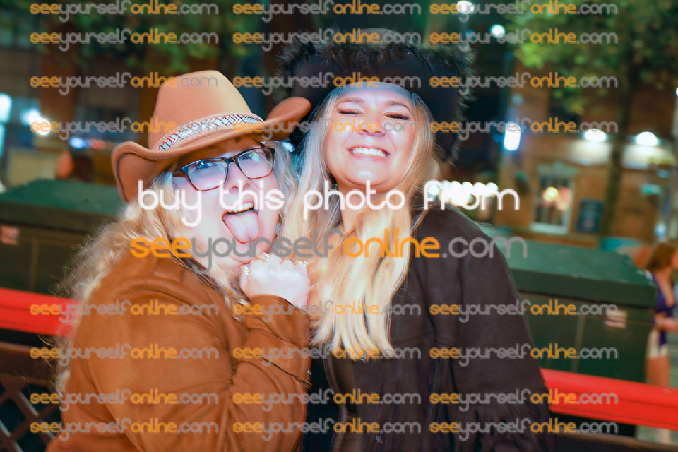 _TU_7029-DG-Edit-2_coyote-ugly.jpg