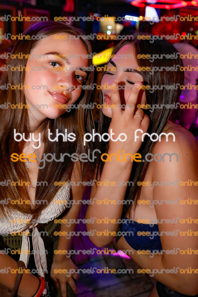 _TU_7104-Edit_coyote-ugly.jpg