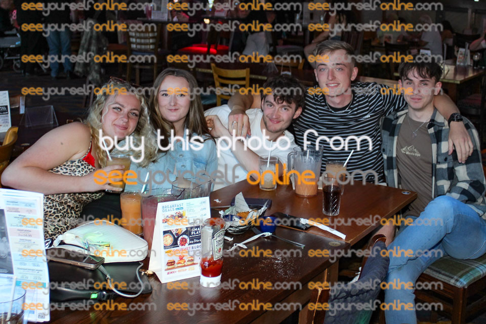 8028_AA.jpg