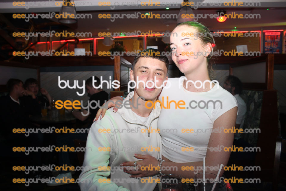 IMG_0013-NB.jpg