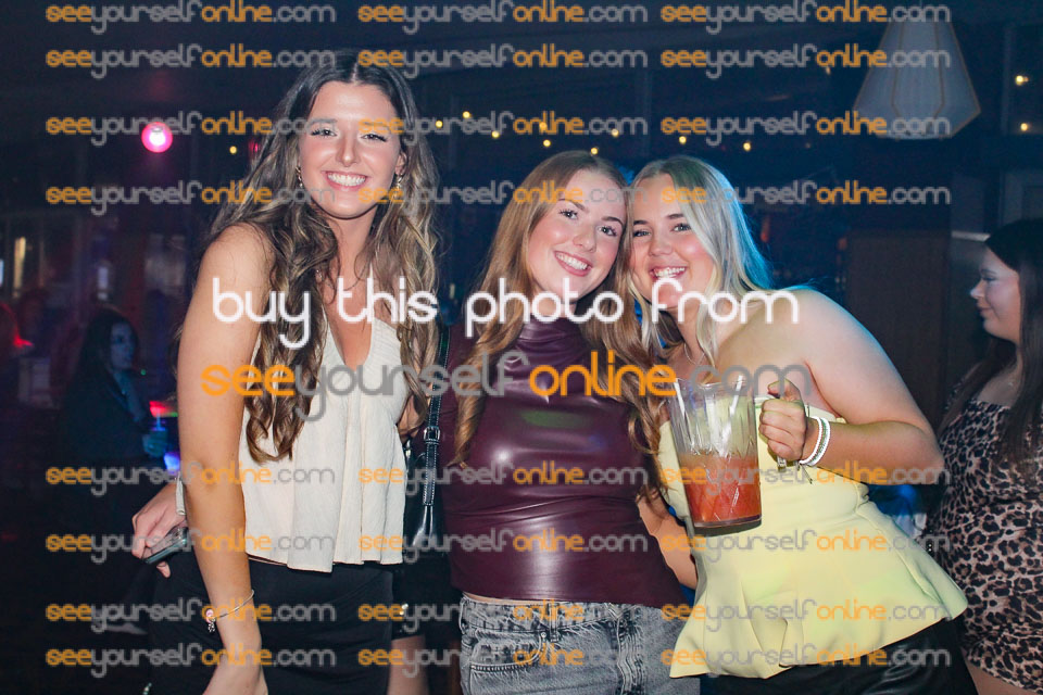 IMG_0033_S1.jpg