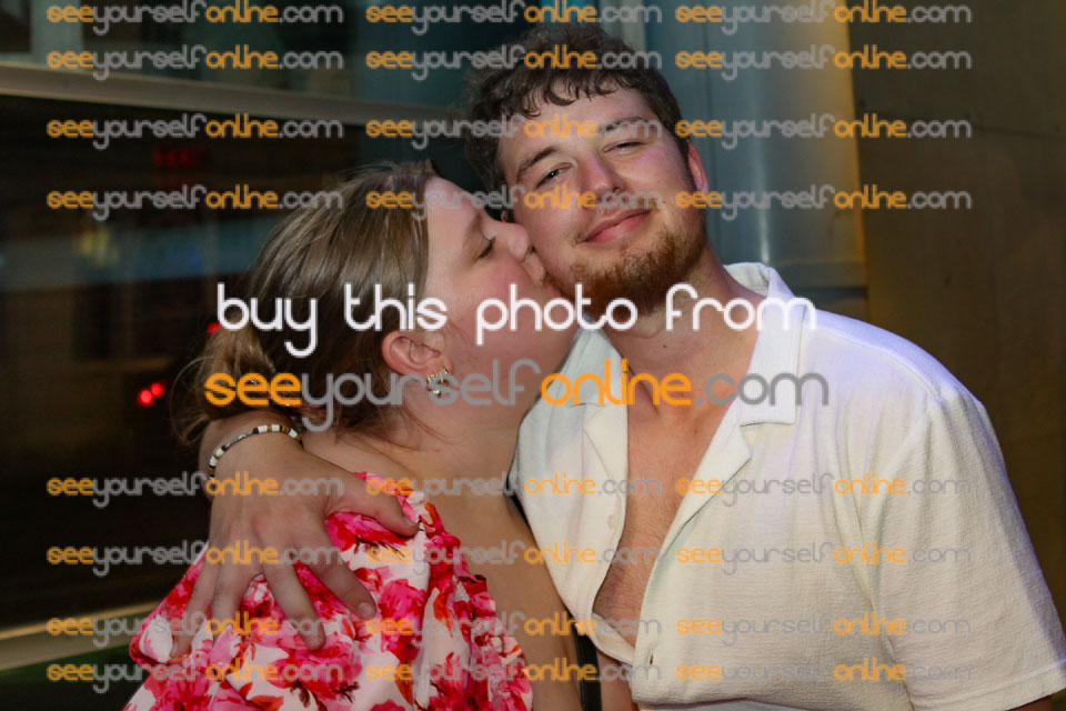IMG_0122_Roy.jpg