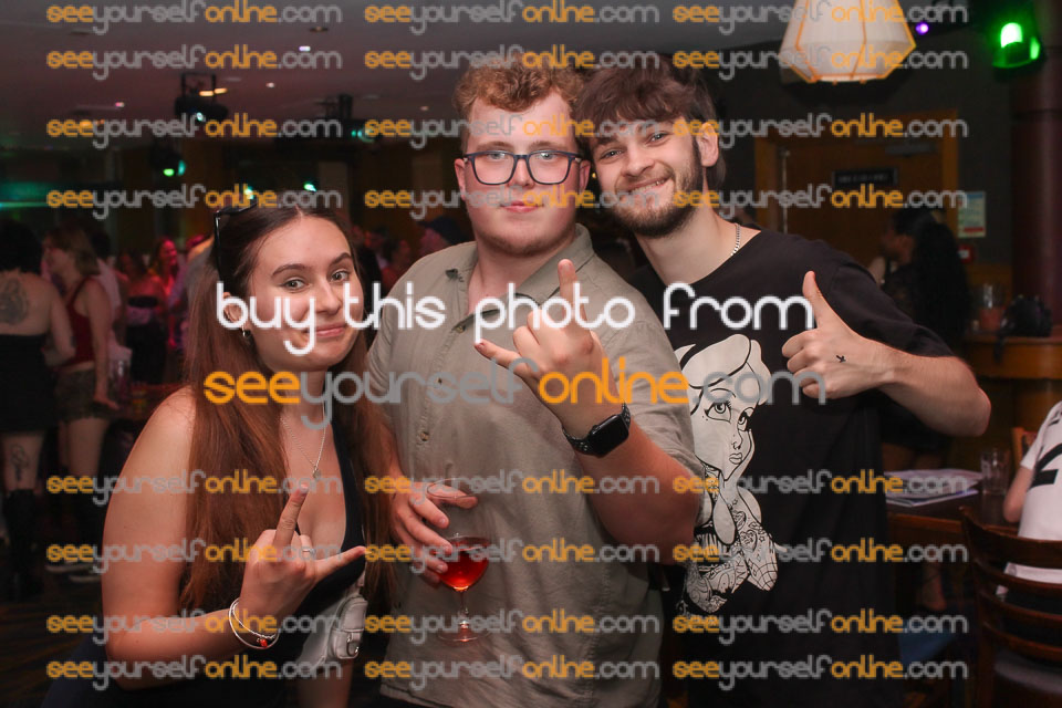 IMG_0124_Roy.jpg