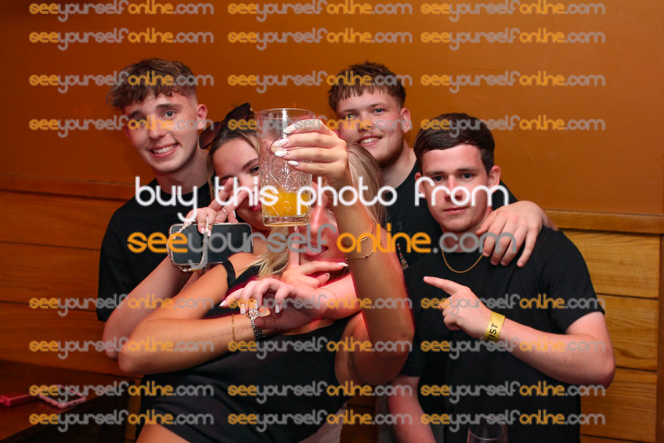 IMG_0149_Roy.jpg