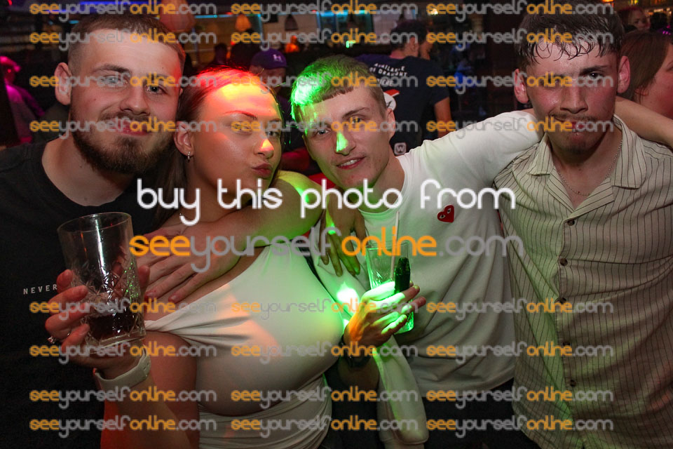 IMG_1490-DG.jpg
