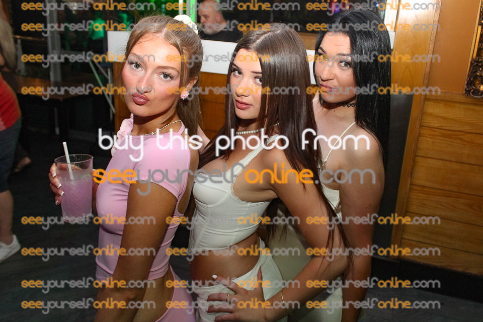 IMG_1577-DG.jpg