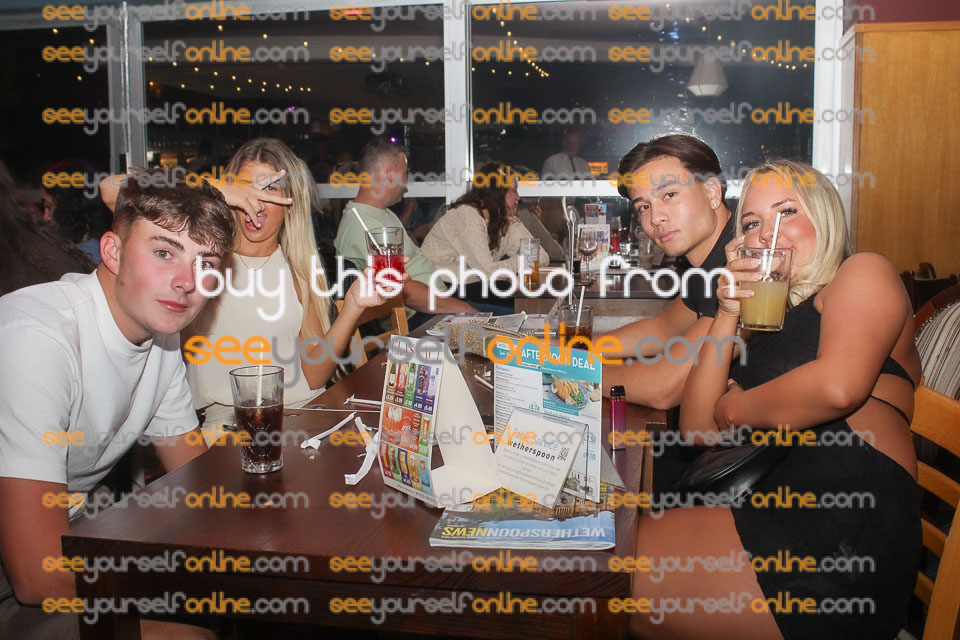 IMG_3874_Roy.jpg