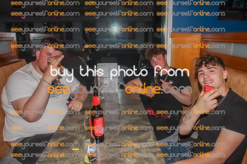 IMG_8024-NB.jpg