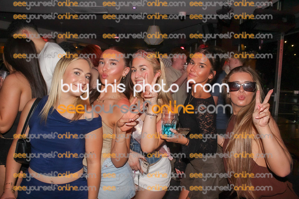 IMG_8790-NB.jpg