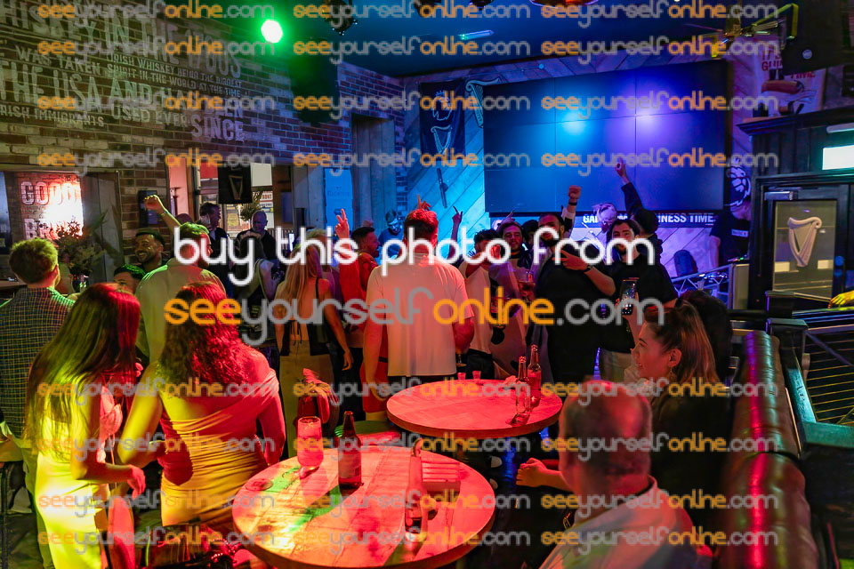 CANON-EOS-5D-MARK-IV-302-Edit.jpg