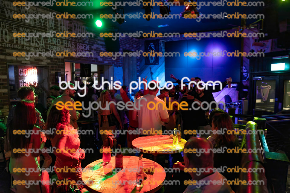 CANON-EOS-5D-MARK-IV-305-Edit.jpg